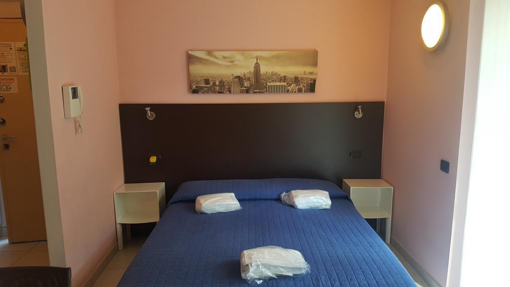 Residenza Villa Regina Monza Ngoại thất bức ảnh