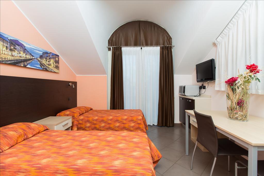 Residenza Villa Regina Monza Ngoại thất bức ảnh