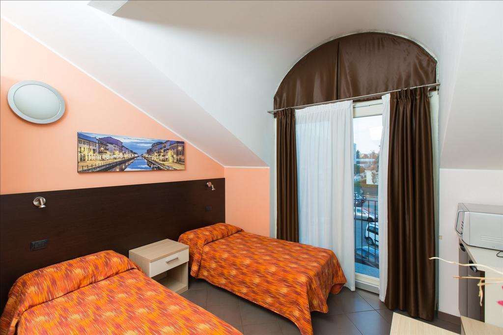 Residenza Villa Regina Monza Ngoại thất bức ảnh
