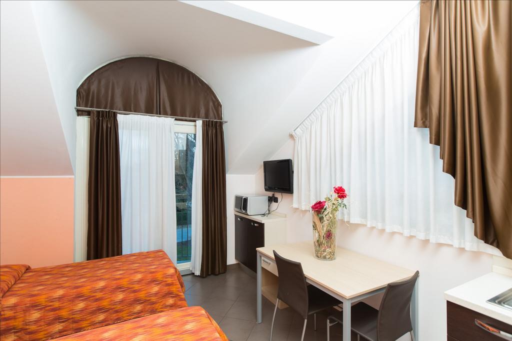 Residenza Villa Regina Monza Ngoại thất bức ảnh